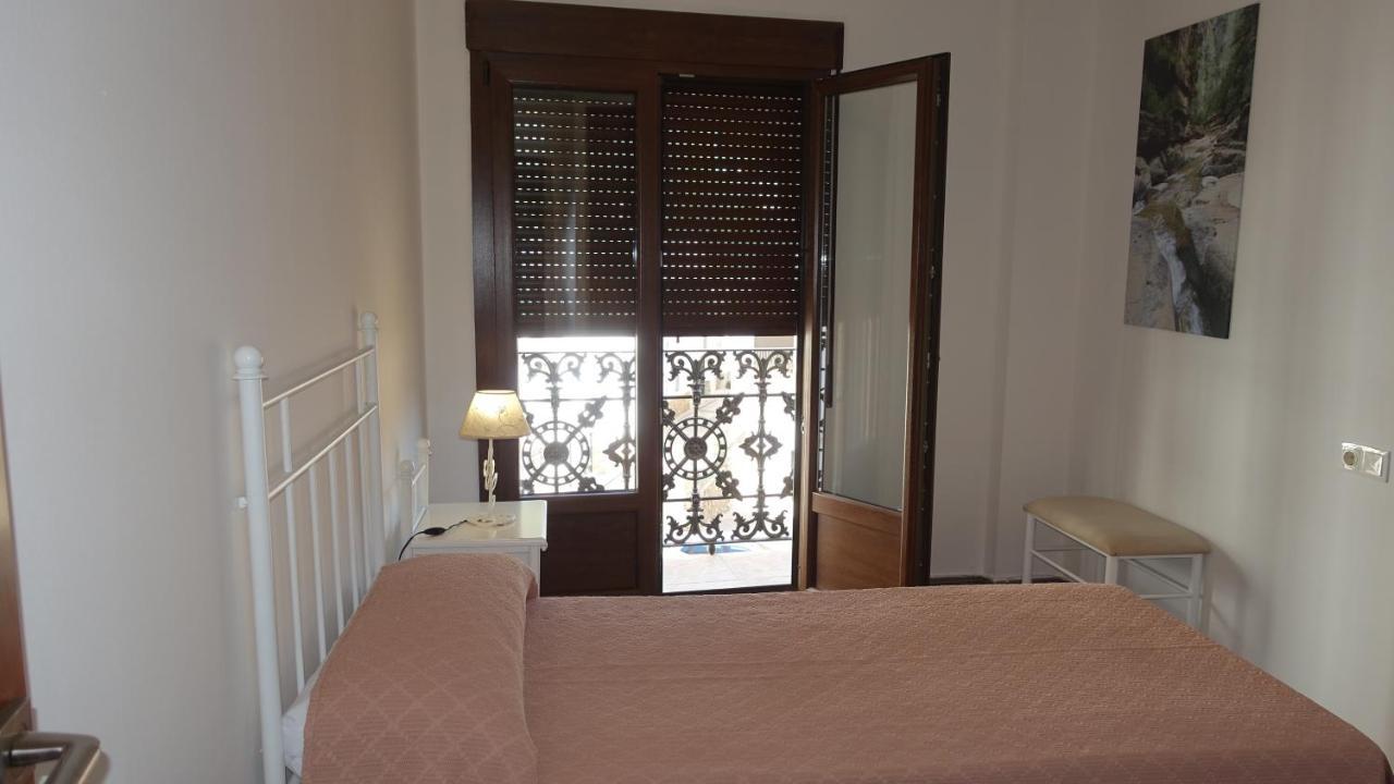 Casa Nieves-El Retiro De Los Senderos บียาแอร์โมซา เดล ริโอ ภายนอก รูปภาพ